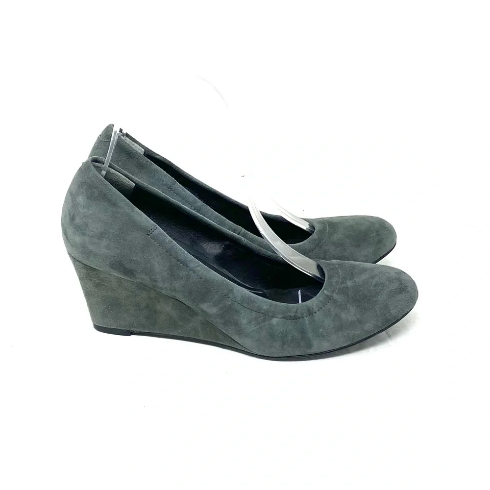 Vionic Wedges - Picture 5 of 7